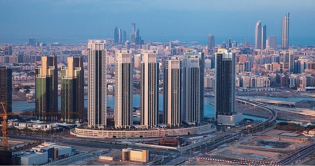Abu Dabi'nin Lüks Emlak Piyasası, Markalı Konutlar Dört Katına Çıktıkça 2025'te Yükseliyor