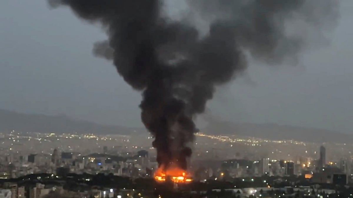 Grevlerin 8. Günü: İsrail Medyasına Göre İran Füzeleri Beersheba'yı Vururken 18 Kişi Yaralandı