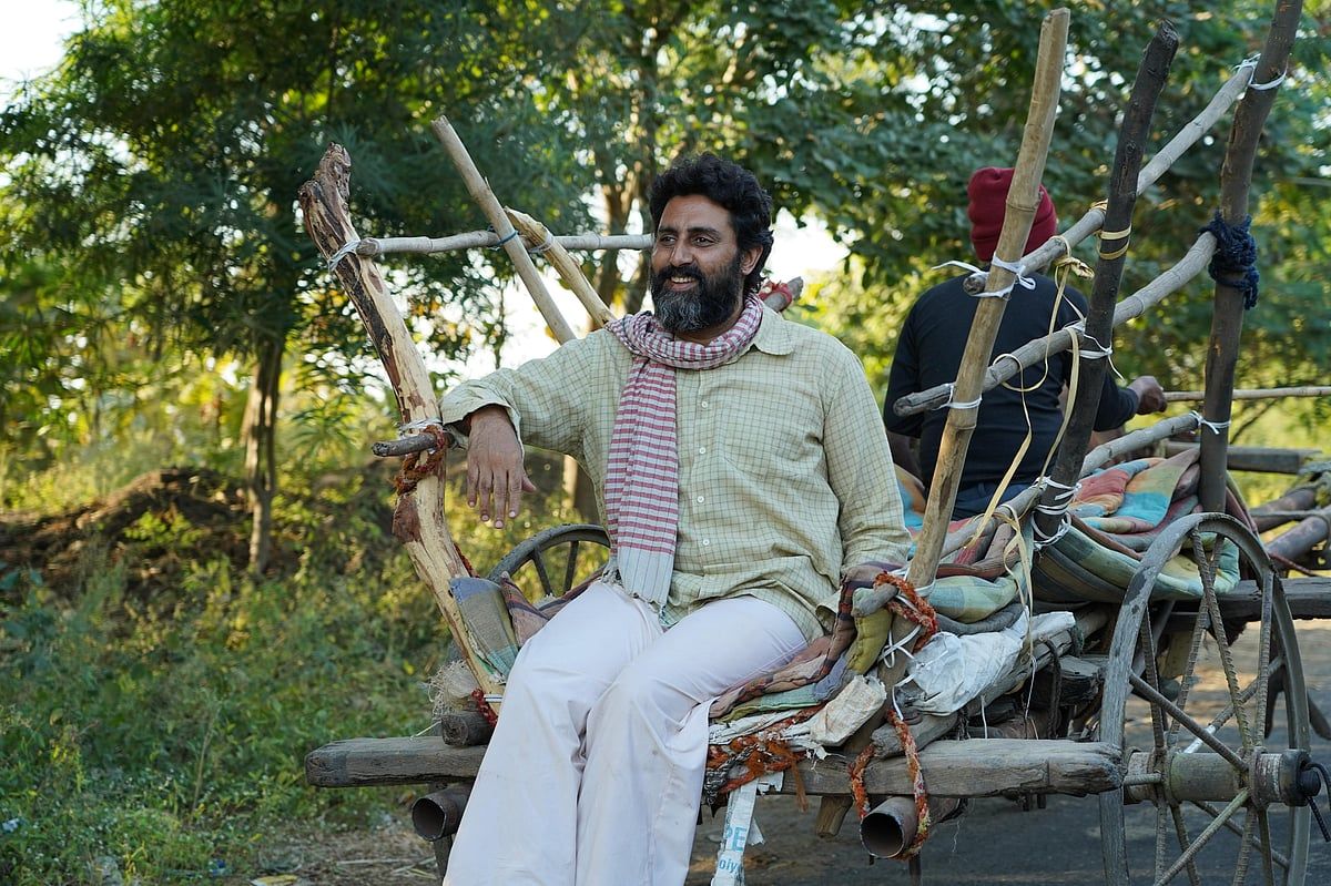 'O Filmleri Özlüyorum': 'Kaalidhar Laapata'da Abhishek Bachchan ve Bir Sonraki Büyük Hamlesi