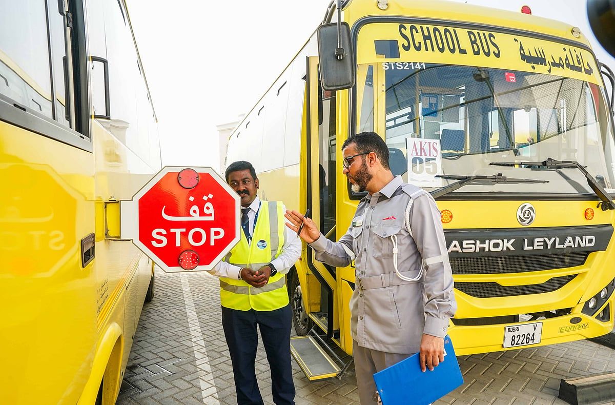 Dubai: Rta, Yeni Akademik Yıl Öncesinde Okul Otobüsleri için Kurallar Hakkında Hatırlatma Yayınladı