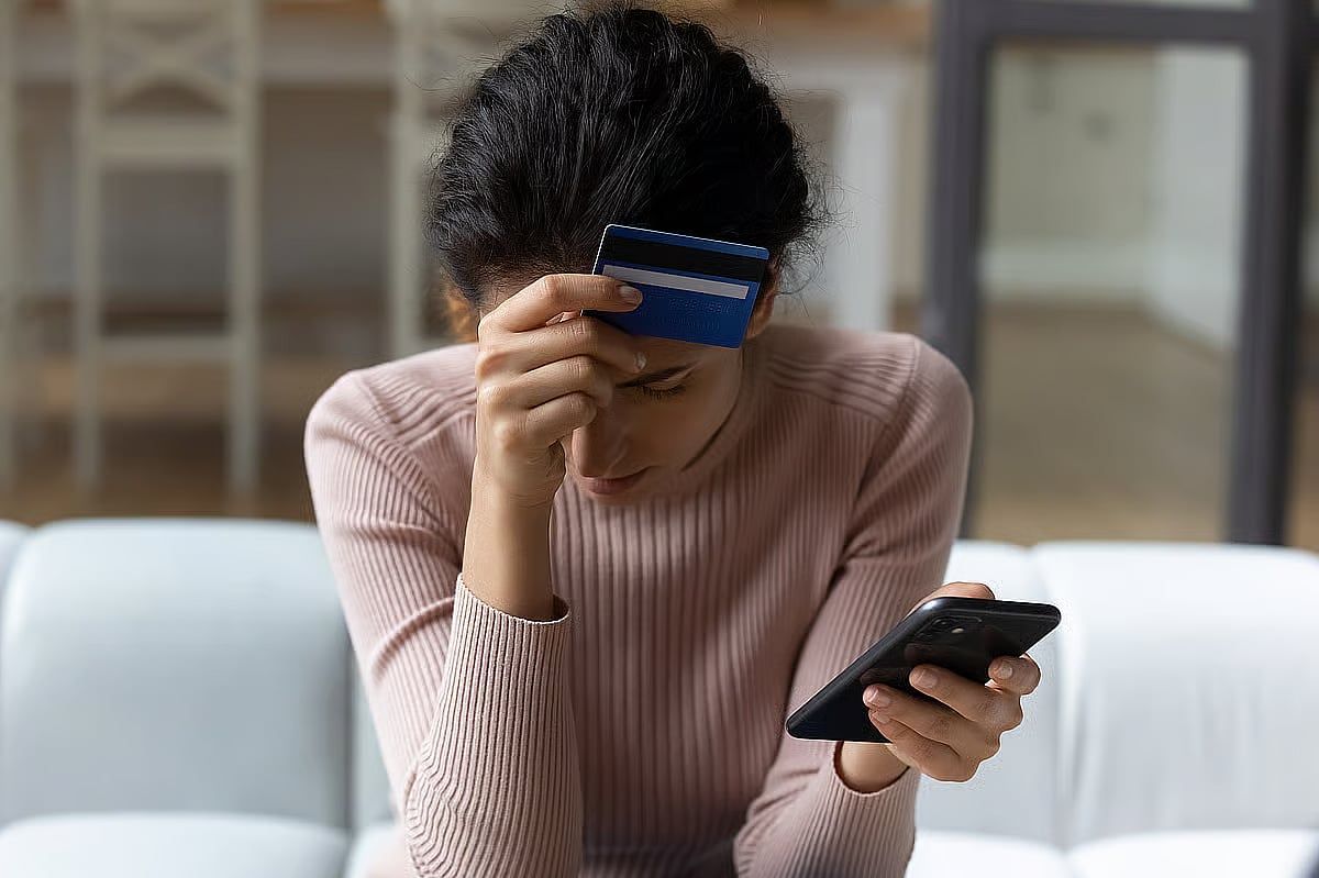 BAE Bankaları Otp'leri Aşamalı Hale Getirecek: Sakinler için Ne Anlama Geliyor
