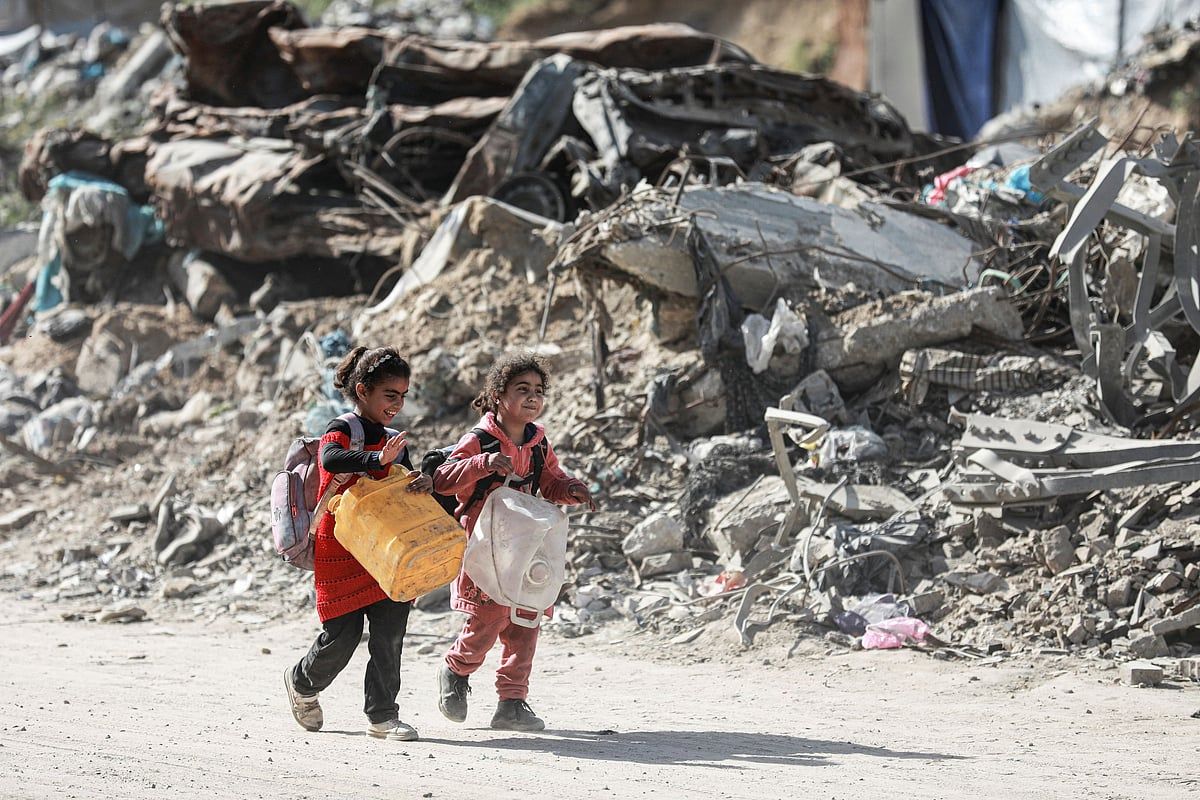 İsrail Kara Saldırısı Başlatırken 'Gazze Yanıyor', Binlerce Kişi Evlerinden Kaçıyor