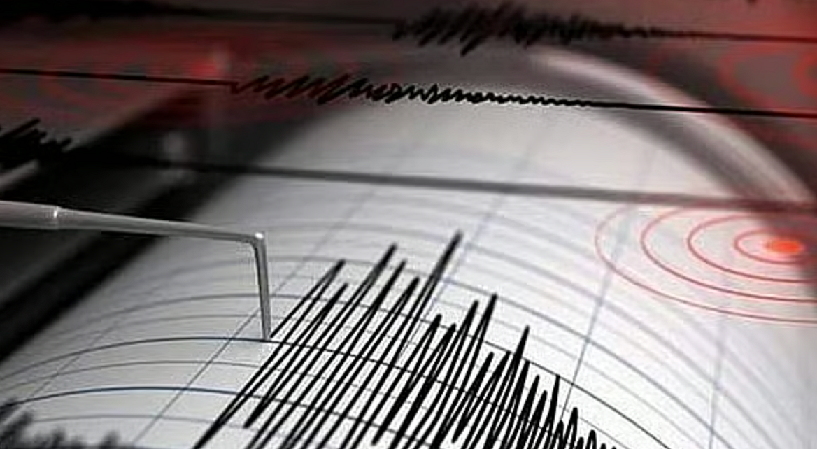 4.6 Büyüklüğünde Deprem Pakistan'ı 170 Km Derinlikte Sarstı