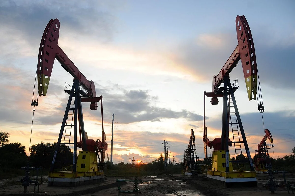 Opec Petrol Üretimini Artırmayı Planlarken Petrol Kenarları Daha Düşük