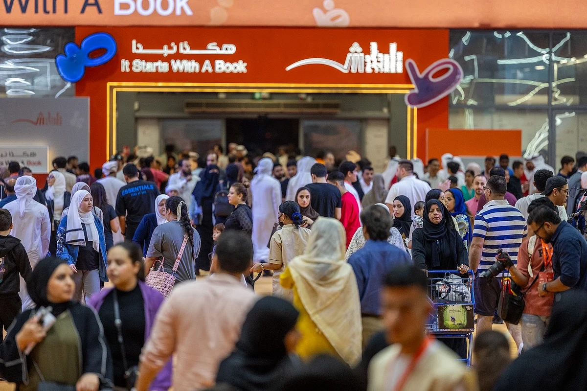 Sharjah Uluslararası Kitap Fuarı 2025, Okuyucular Arasındaki Bağı Kutluyor, Yazılı Söz