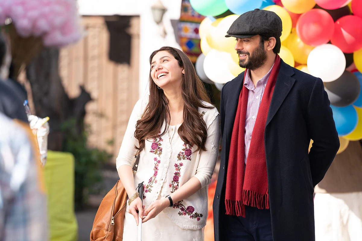 Aşk Görmenin Ötesini Gördüğünde: 'Neelofar', Mahira ve Fawad'ı Oyunculuk ve Yaşam Üzerine Canlandırıyor