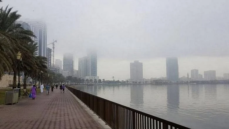 BAE'de Yarın Hava Durumu: Sis Olasılığı; Dubai'de En Düşük Sıcaklık 23 ° C Olacak