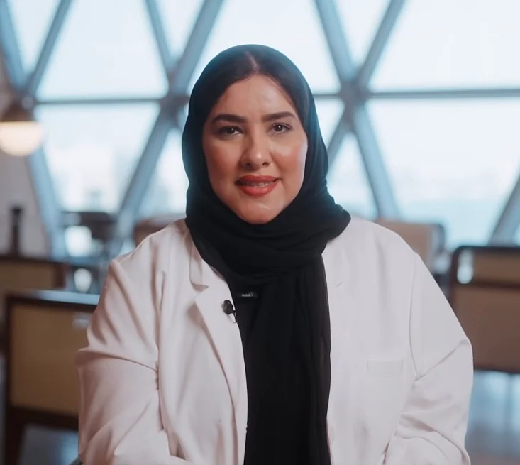 Reddedildikten Sonra, BAE'nin ilk Kararlılık Doktoru Hayallerinin Peşinden Koşmaya Nasıl Devam Etti