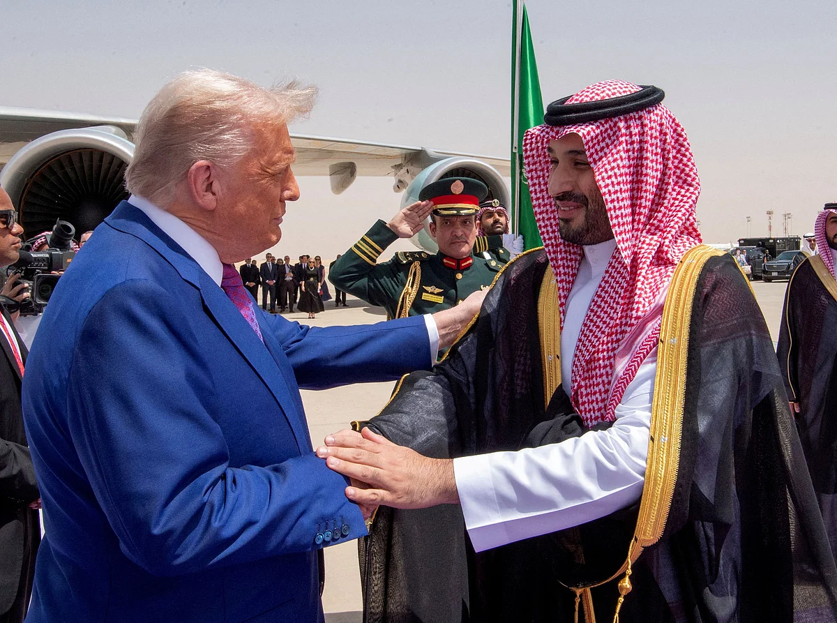 Savunma Vaadini İzleyen Suudi Prens, Abd'nin Uzun Süre Yokluğundan Sonra Trump'la Görüşecek