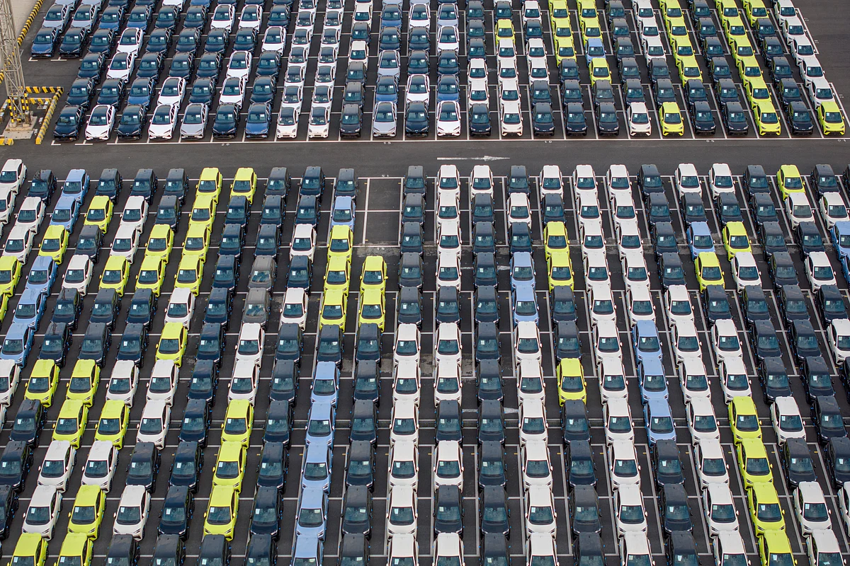 Çinli Byd, 2025 Ev Satışlarında Tesla'yı Geçmeye Hazırlanıyor