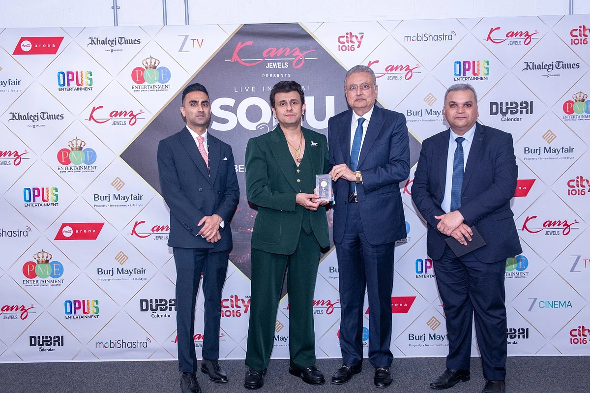 Dubai: Sonu Nigam Konseri Dinleyicileri Büyüledi