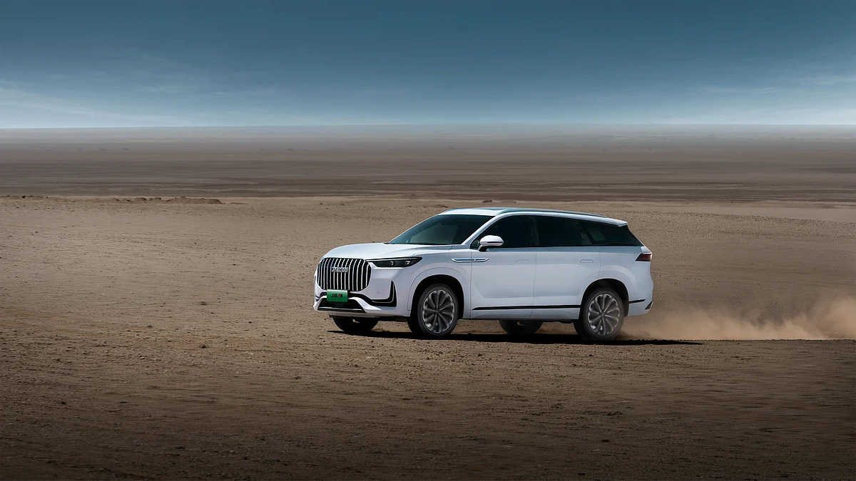 Jaecoo J8 Shs, 7 Koltuklu Suv ile Performansı, Verimliliği ve Modern Lüksü Yükseltmeye Hazırlanıyor