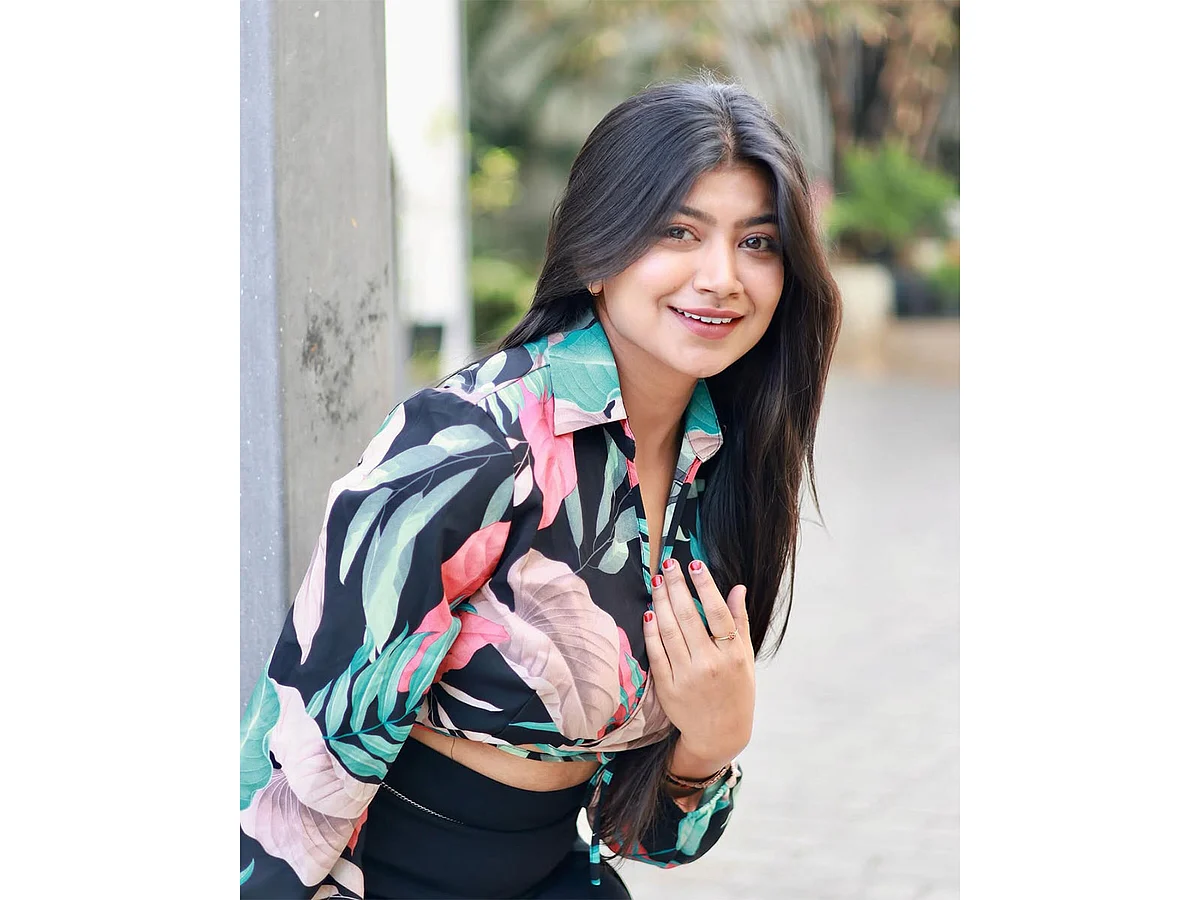 Kannada, Tamil Tv Oyuncusu Nandini Cm Ölü Bulundu; Anne Yasal İşlem için Şikayette Bulundu