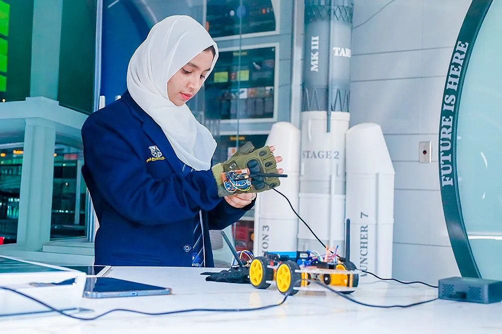 North Point Eğitim Grubu: BAE'deki Genç Liderlerin Geleceğini Şekillendirmek