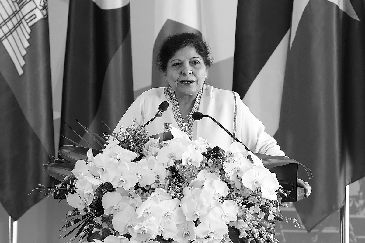 Pakistan'ın ilk Kadın Merkez Bankası Başkanı Shamshad Akhtar 71 yaşında Öldü