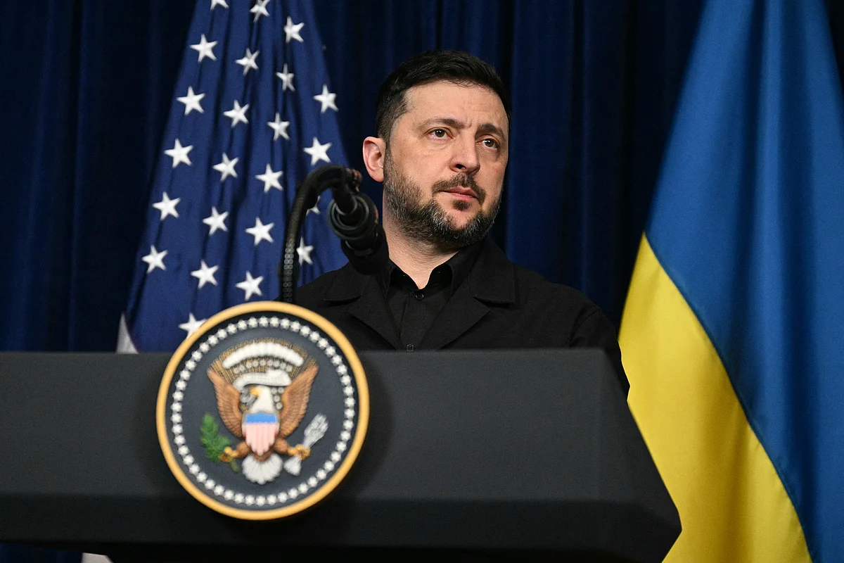Rusya, Ukrayna'nın Putin'in İkametgahına İnsansız Hava Araçları Ateşlediğini İddia Ediyor; Zelensky Suçlamaları Reddetti