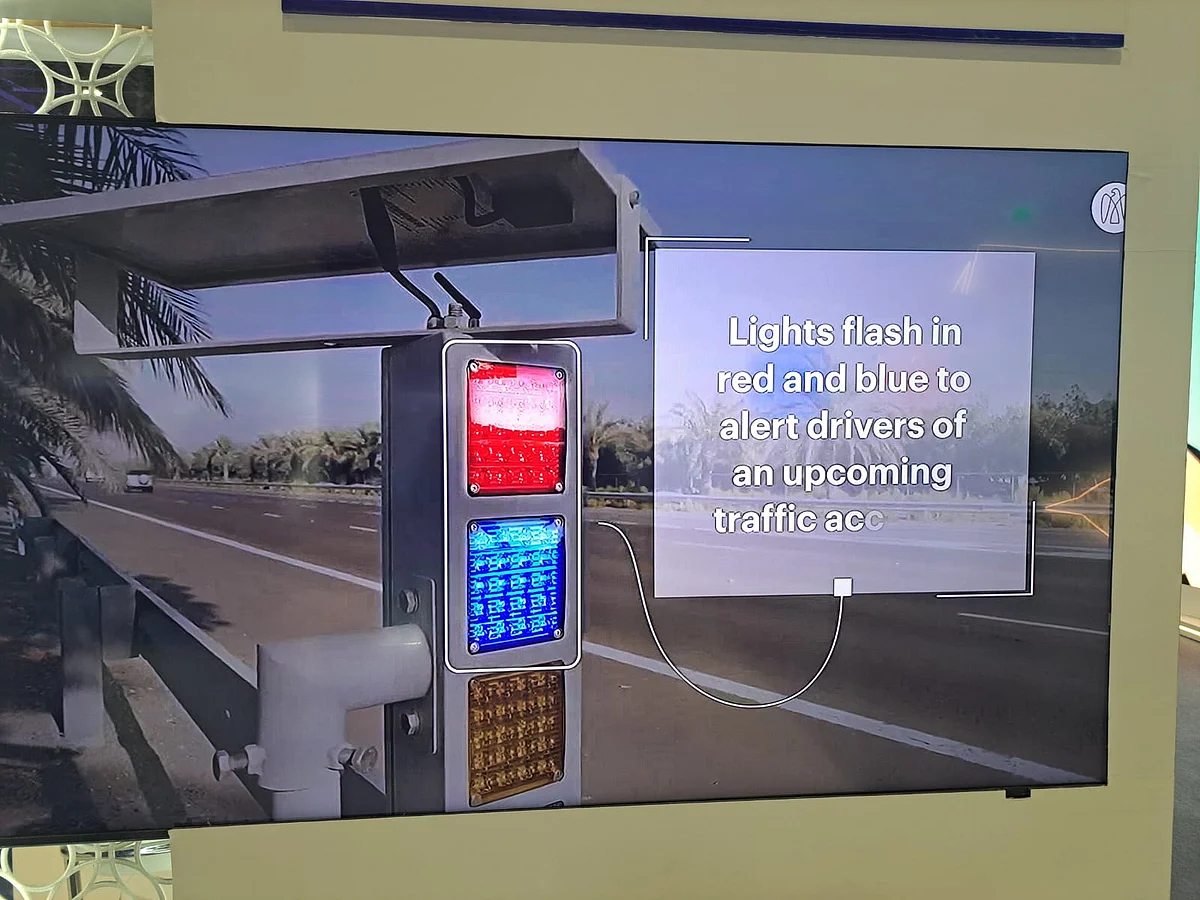Abu Dabi, Yol Uyarı Sisteminin Başlatılmasından Bu Yana Sisle İlgili Sıfır Ölüm Görüyor
