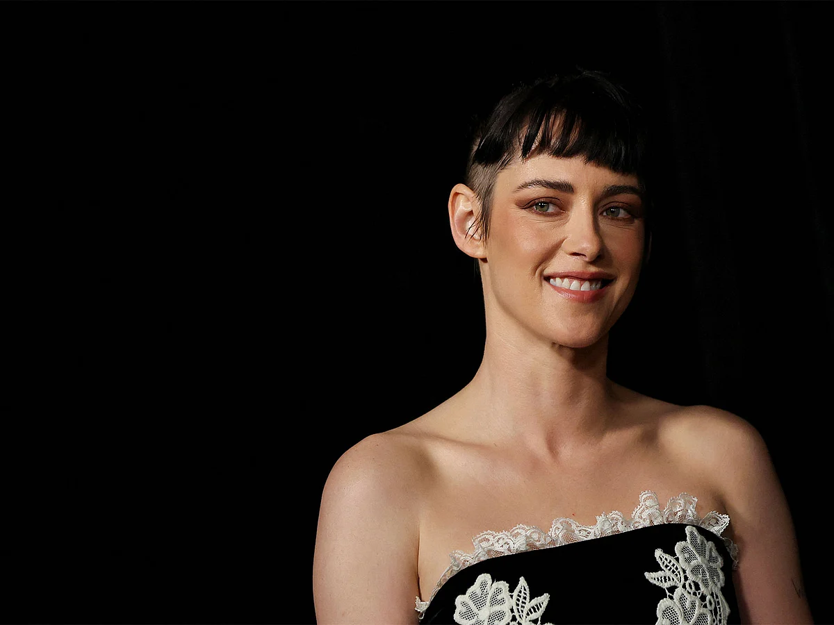 'Alacakaranlık' Yıldızı Kristen Stewart, Hollywood'da Aktrislere Kukla Muamelesi Yapıldığını İddia Ediyor