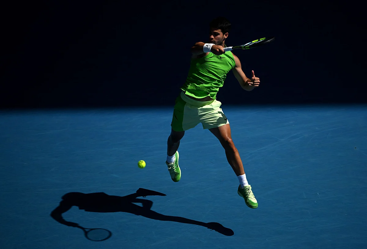 Alcaraz ve Djokovic, Yeni Nesil Kükrerken Son Sekizde Avustralya Açık'a Girdi