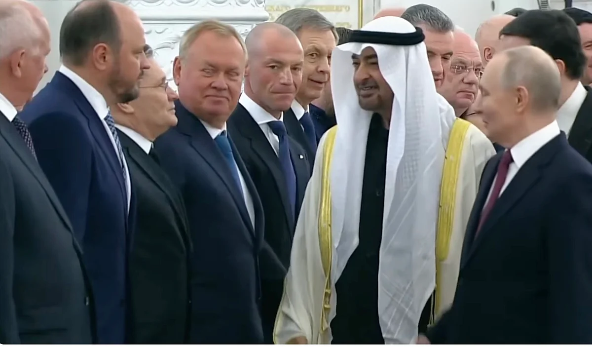 BAE Devlet Başkanı Moskova'da Resmi Ziyaret İçin Geldiğinde, Putin Buluşuyor