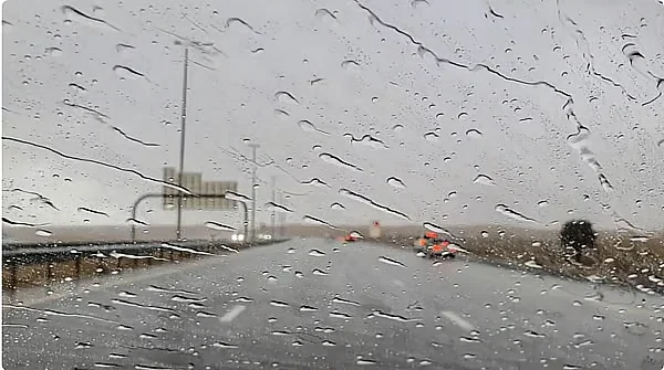 BAE Hava Yarın: Hafif Yağmur Bekleniyor; 16ºc Düşük Dubai'de