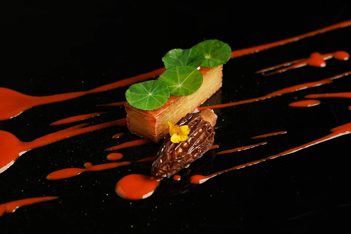 Buranın yakınındaki restoranlar: Inside Dubai's Michelin Starred Indian Vegetarian Sanctuary