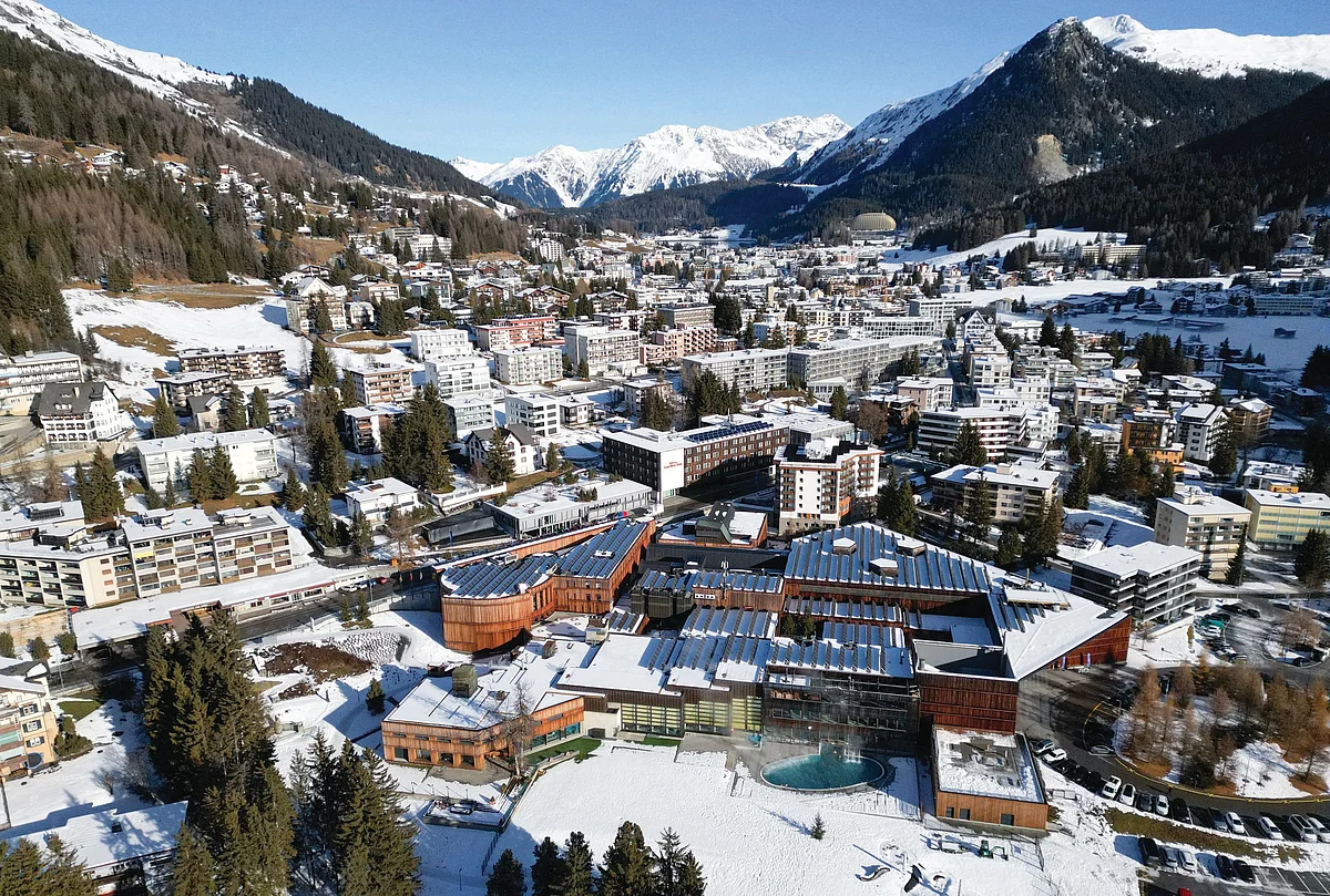 Davos 2026'yı Şekillendiren Moda Kelimeler: Küresel Sohbeti Tanımlayan Temel Terimler