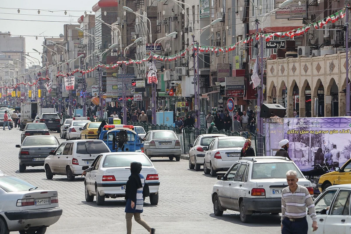 Basında Çıkan Haberlere Göre, İran'ın Ahvaz Kentinde Bir Konut Binasında Meydana Gelen Gaz Patlamasında Dört Kişi Öldü