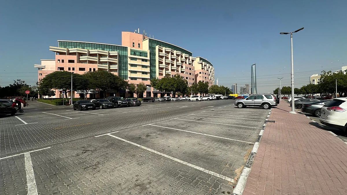 Dubai: Bazı Discovery Gardens Kiracıları Ücretsiz Otopark için Uygunsuzluk Konusunda Netlik Arıyor