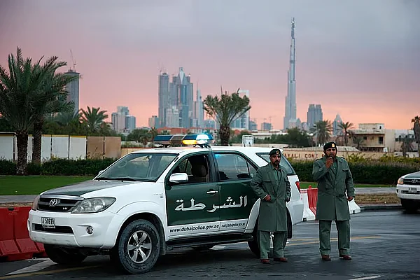 Dubai Polisi, Acil Durum Çağrılarının %99'undan Fazlasını 10 Saniyenin Altında Yanıtlıyor