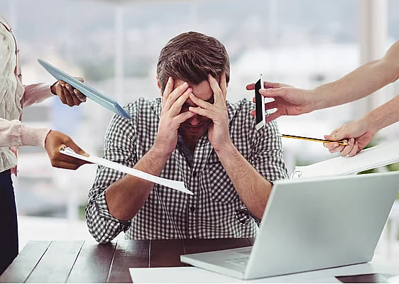 Dubai: Yan Koşuşturmalar Genç Profesyonellerin Günlük işlerini Etkiliyor mu?