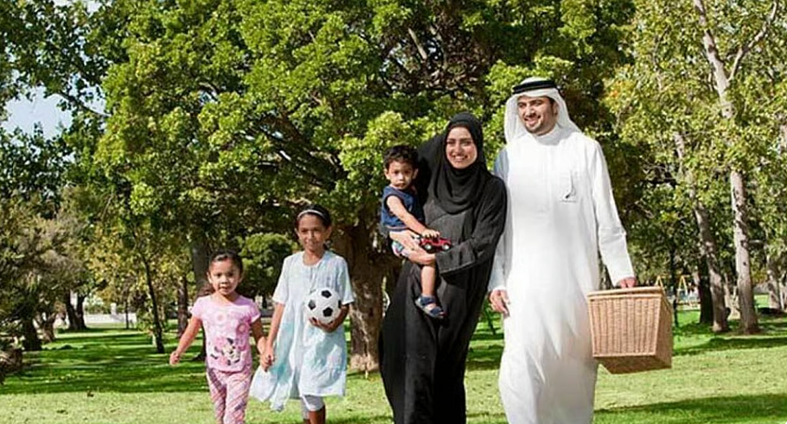 Dubaili Milyarder, Grubunda Çalışan Vatandaşlara 50.000 Dh'lik Evlilik Hibesi Sunuyor