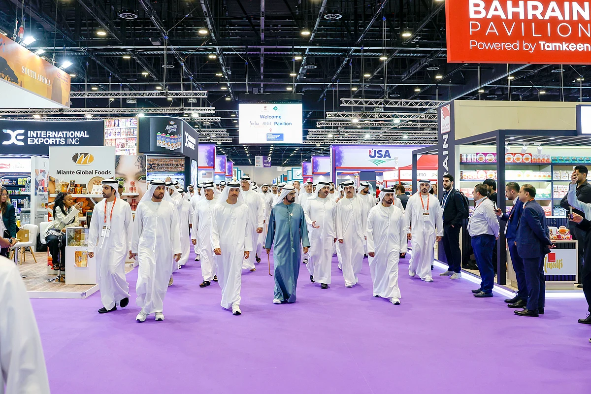 Fotoğraflar: Şeyh Muhammed, Dubai'de Küresel Gıda Fuarı Açılırken Gulfood 2026'yı Geziyor