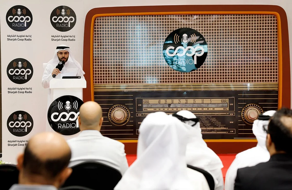 Sharjah Kooperatifi, BAE'nin ilk Dahili Kooperatif Radyosunu Başlattı 
