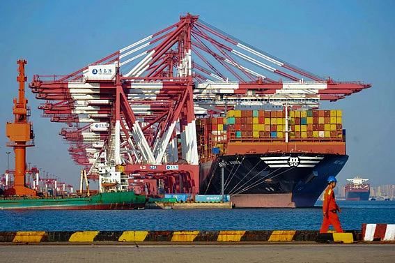 Imf, Yapay Zeka Patlamasının Ticaret Rüzgarlarını Dengelemesiyle 2026'da İstikrarlı Bir Küresel Büyüme Görüyor