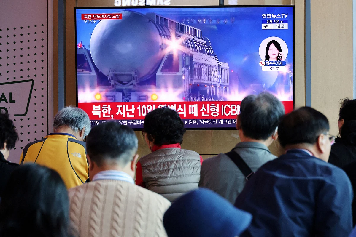 Kuzey Kore, Japonya Denizi'ne Balistik Füze Fırlattı