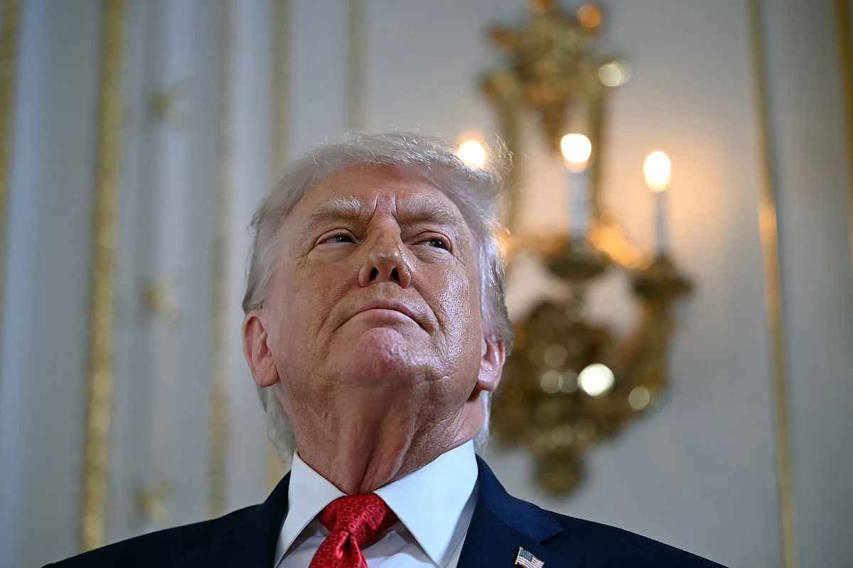 Netflix ve Warner Bros'un Tahvilleri Trump Tarafından Satın Alınan 100 Milyon Dolar Arasında