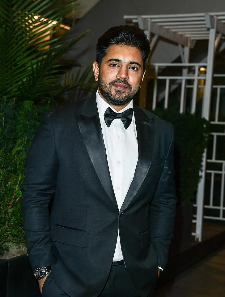 Nivin Pauly, Panorama Studios ile 1 Milyar Rupi karşılığında Çok Filmli Anlaşma İmzaladı