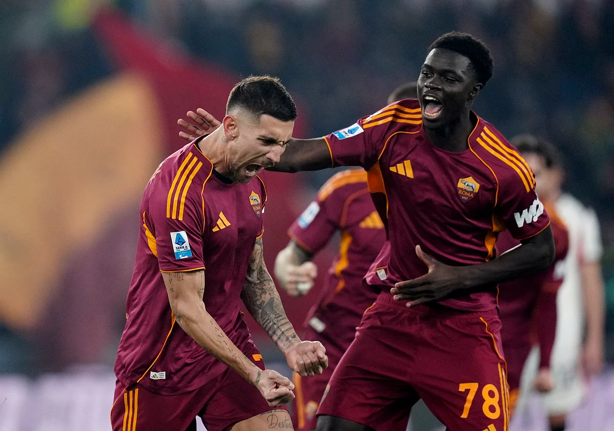 Roma tarafından Düzenlenen Milan, Serie A Zirvesinde Inter Five'ı Açık Bırakacak