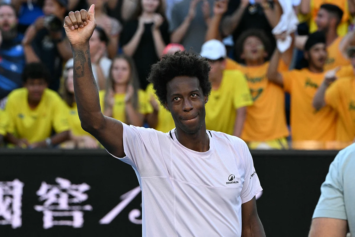 Şovmen Monfils, Yanan Silahlarla Avustralya Açık Finalinden Çıktı