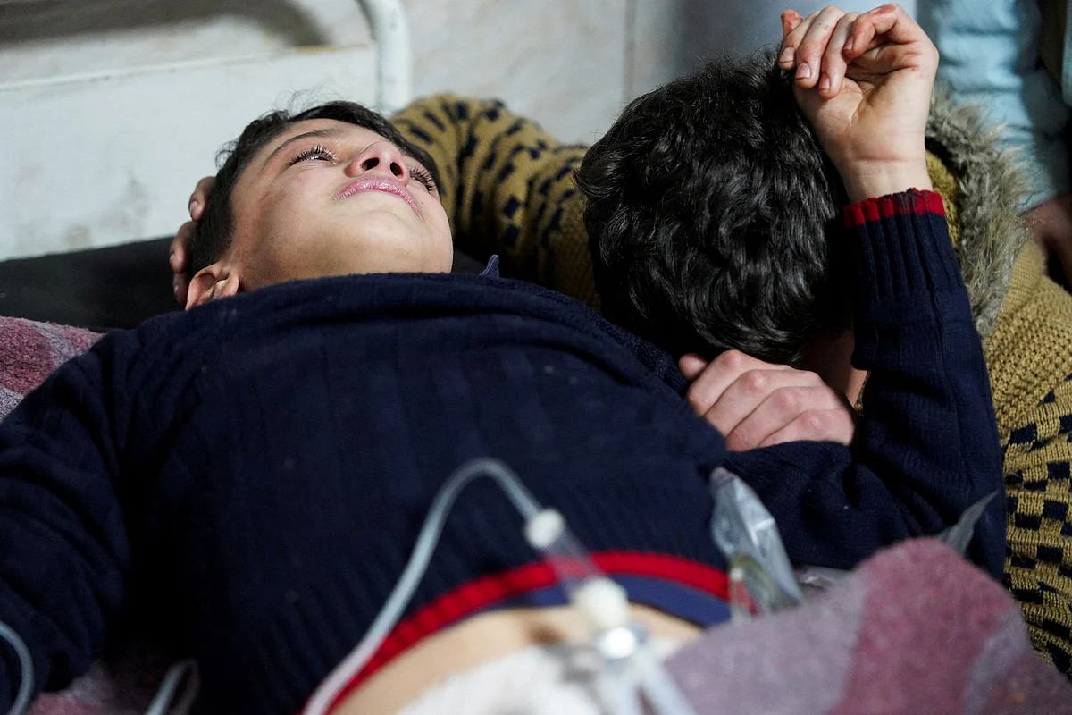Suriye'nin Halep Kentinde Çatışmalar Sürerken Okullar ve Kurumlar Kapatıldı