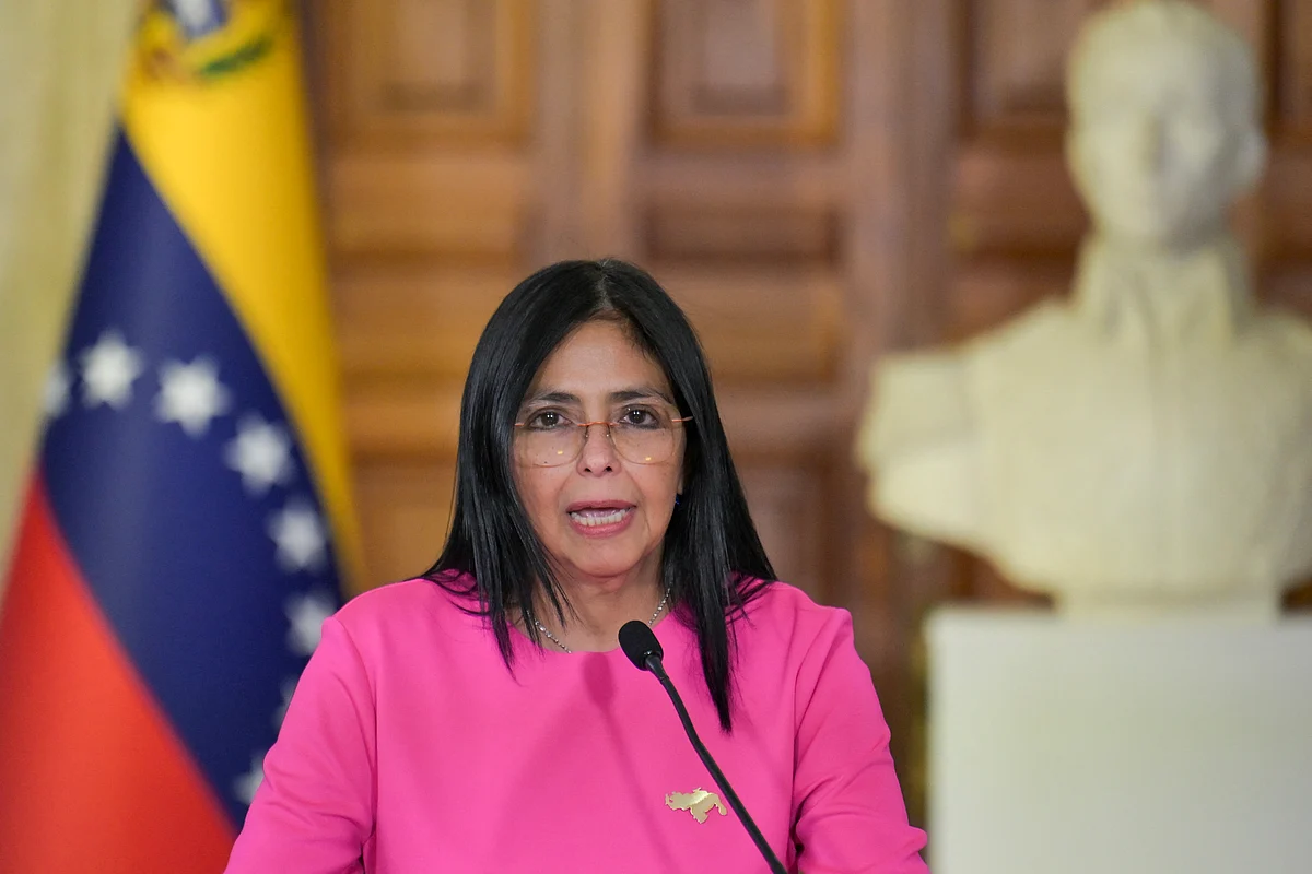 Venezuela Ordusu, Maduro'nun Başkan Yardımcısı Delcy Rodriguez'i Başkan Vekili Olarak Tanıdı
