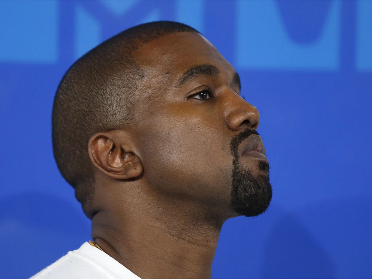 Kanye West, Antisemitik Sözler için Özür Diledi, Beyin Hasarının Ruh Sağlığını Etkilediğini Söyledi