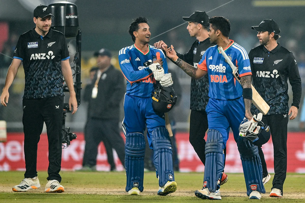 Yeni Zelanda'ya Karşı Abhishek Havai Fişeklerinden Sonra Hindistan Clinch T20 Serisi