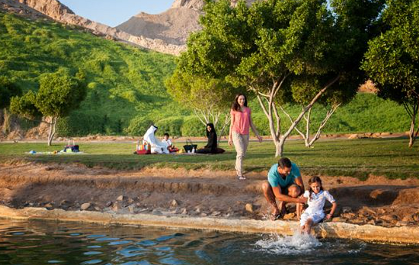 Abu Dabi'deki Al Ain'deki Mubazzarah Baraj Yolunu Yükseltmek için 16 Milyon Dh'lik Proje