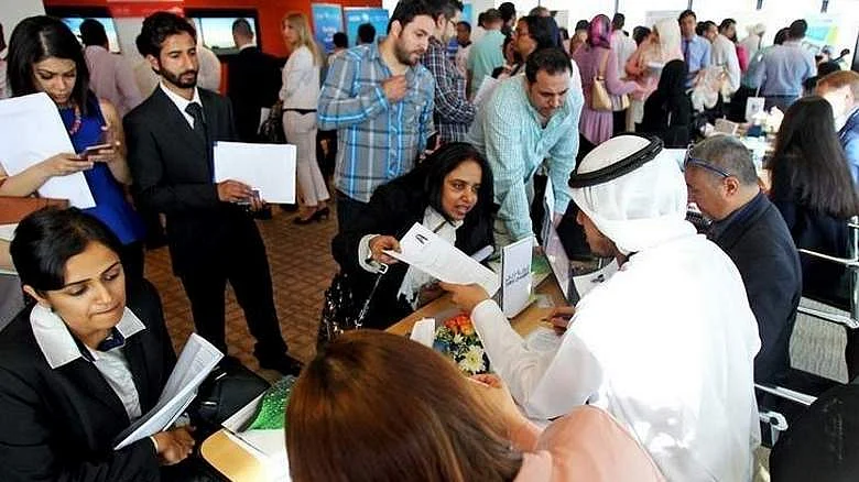 BAE Çalışanlarının %98'i daha iyi ücret için iş değiştirmeye Açık: Kik Maaş Rehberi