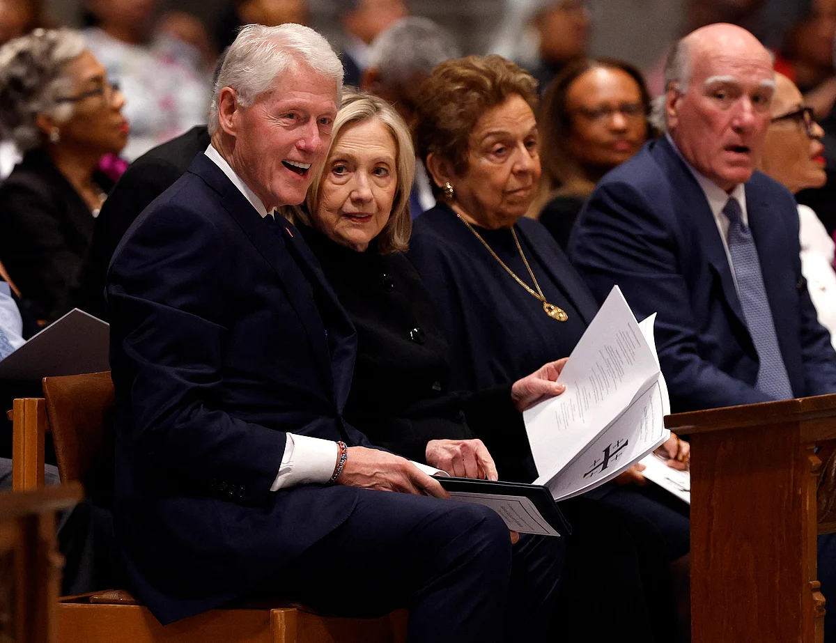 Bill, Hillary Clinton, ABD Temsilciler Meclisi Epstein Soruşturmasında İfade Verecek