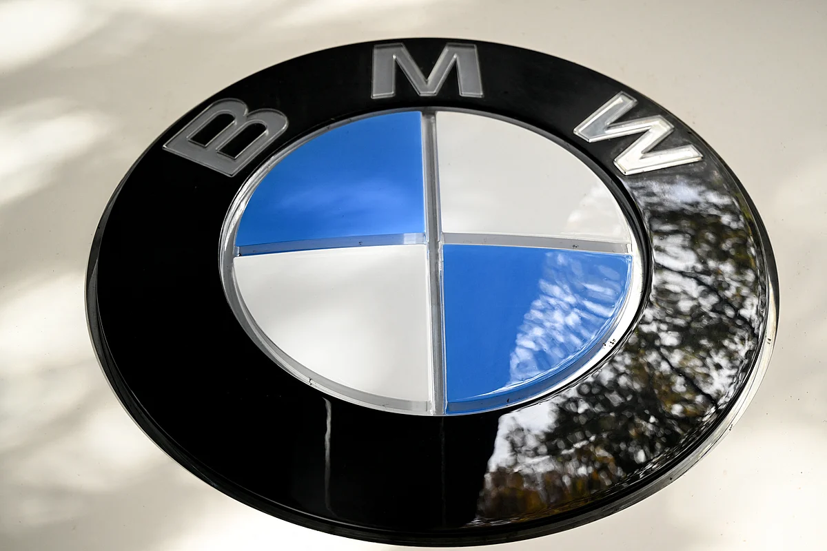 Bmw, Yangın Riski Nedeniyle Dünya Çapında Yüz Binlerce Aracı Geri Çağırıyor