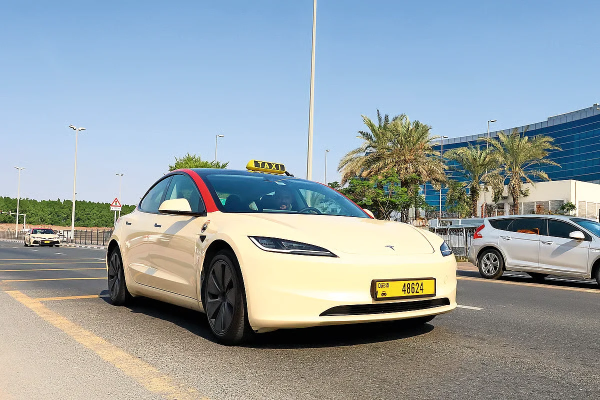 Ceo, Dubai Taksisinin Yolcular için Kripto Para Birimi Ödemesini Araştıracağını Söyledi