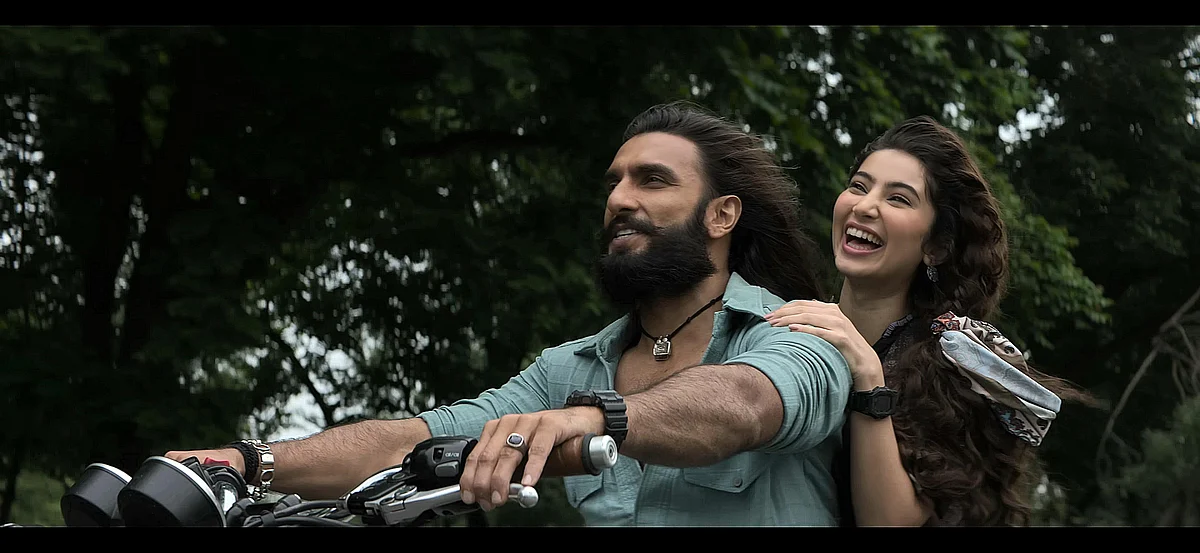 Dhurandhar Netflix'te Çıktı, Ancak İzleyiciler Video Kalitesinden, Sessiz Diyaloglarından Şikayet Ediyor